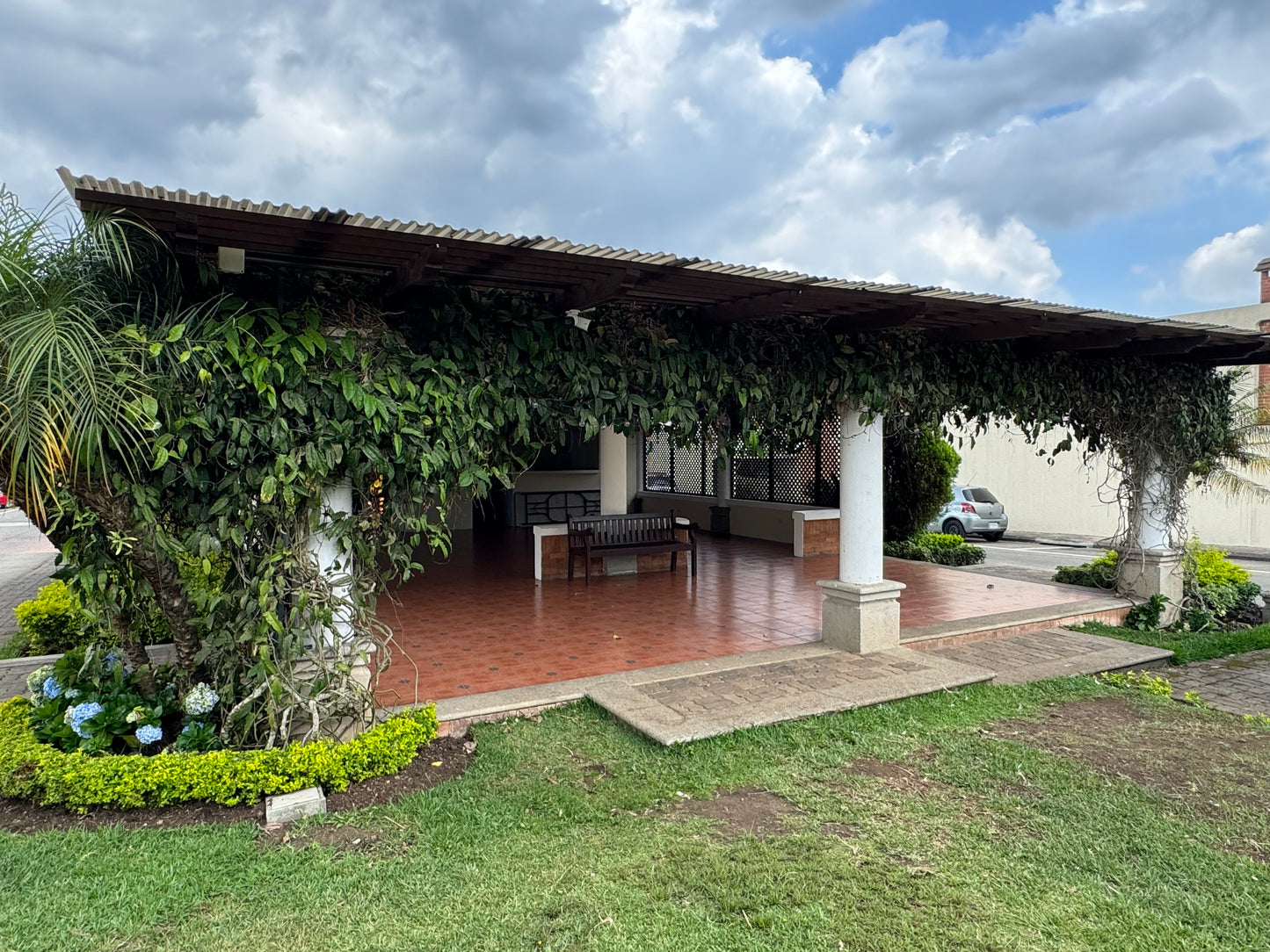 VENTA - Casa en entrada a Olmeca